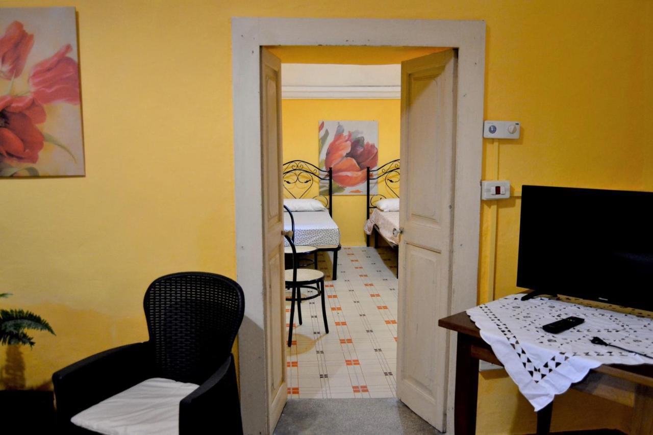 فيلا Casa Vacanza Gico' أليزيو الغرفة الصورة