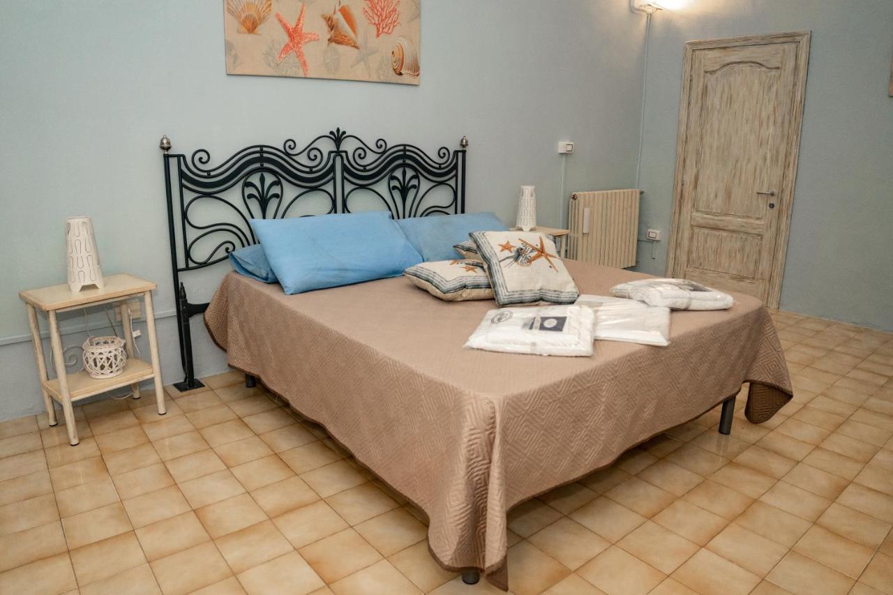 فيلا Casa Vacanza Gico' أليزيو الغرفة الصورة